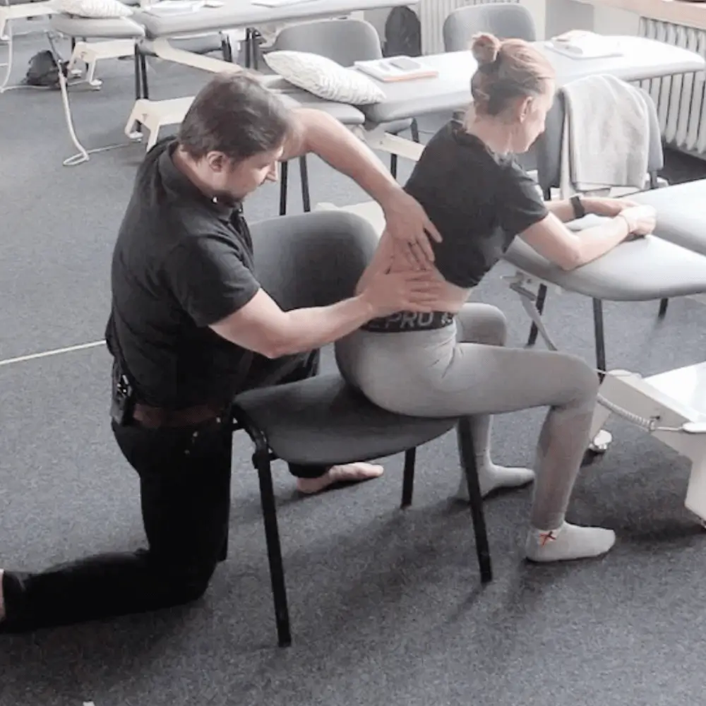 PNF i ból kręgosłupa wprowadzenie praca w siadzie